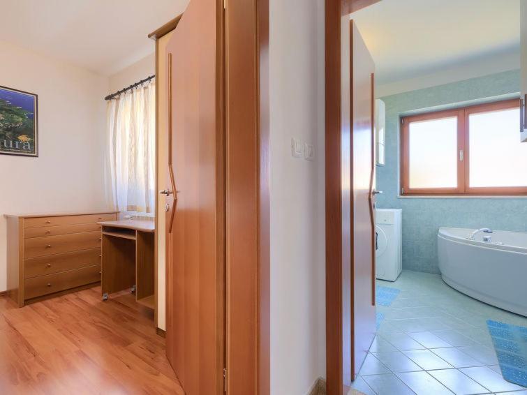 Apartment Matej Premantura Eksteriør bilde